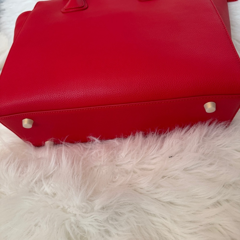 Moncrief Red Leather Tote Bag - Picture 10 of 14